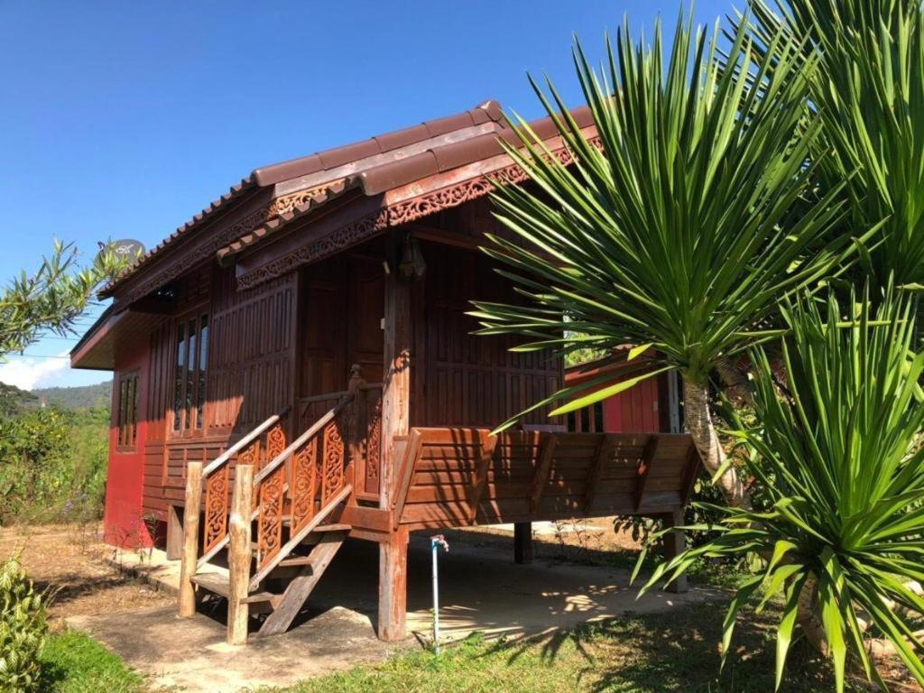 Nai Khun Khao Resort Chiang Mai Exterior foto